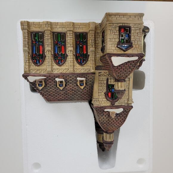 Santa's Workbench Classic Porcelain Lighted House St Mary's Cathedral 479-3998 - Picture 12 of 16